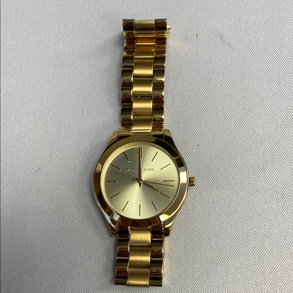 Michael Kors Slim Runway Women’s Watch - Picture 3 of 5